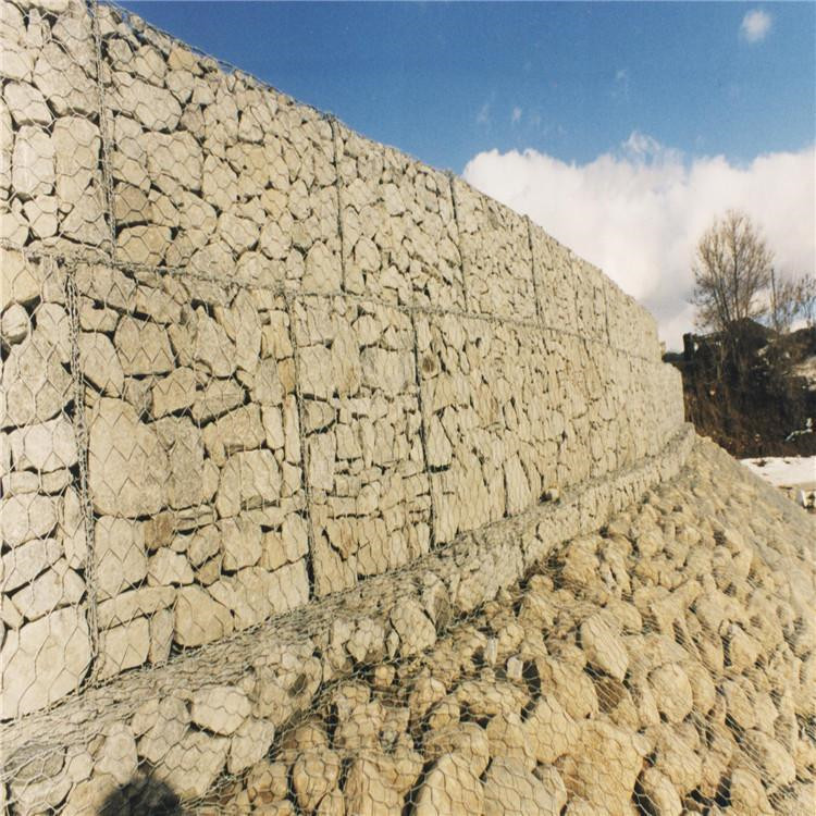 浅谈河道防洪挡墙石笼网砌筑施工质量控制